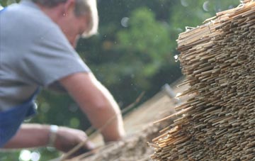 professional Hatley St George thatchers